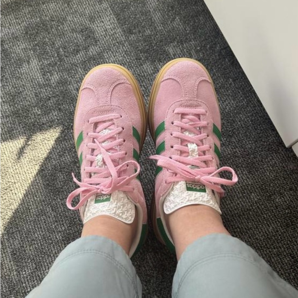 Adidas Women's Sneakers in Pink and Green